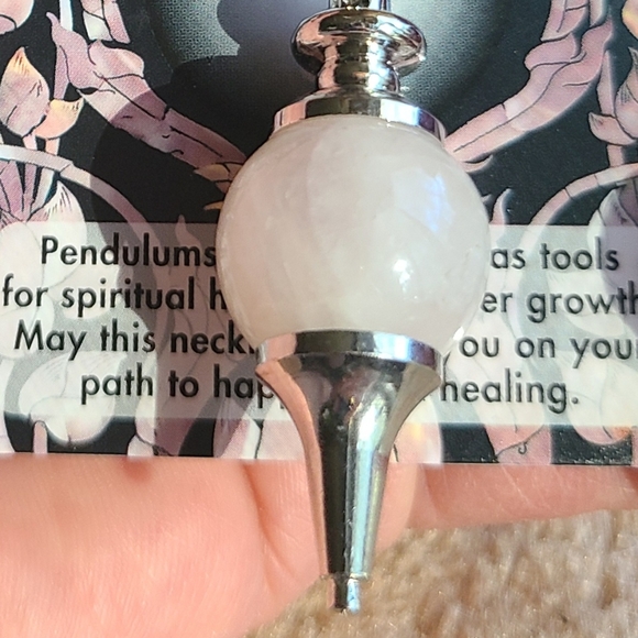 ROSE QUARTZ Crystal Pendant Pendulum Chakra Love Stone 30" Chain Silver Necklace - Picture 3 of 8